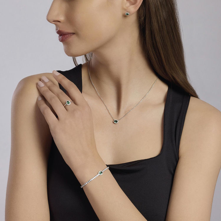 Immagine di Bracciale Tennis In Argento Con Smeraldo Sintetico Ovale Gioielli Mabina | 533742-S