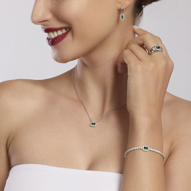 Immagine di Bracciale Tennis In Argento Con Smeraldo Sintetico Taglio Baguette Gioielli Mabina | 533636-M