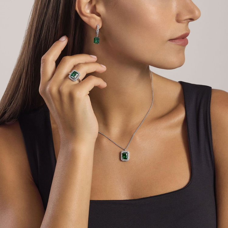 Immagine di Anello Da Donna Con Smeraldo Sintetico E Zirconi Gioielli Mabina | 523433