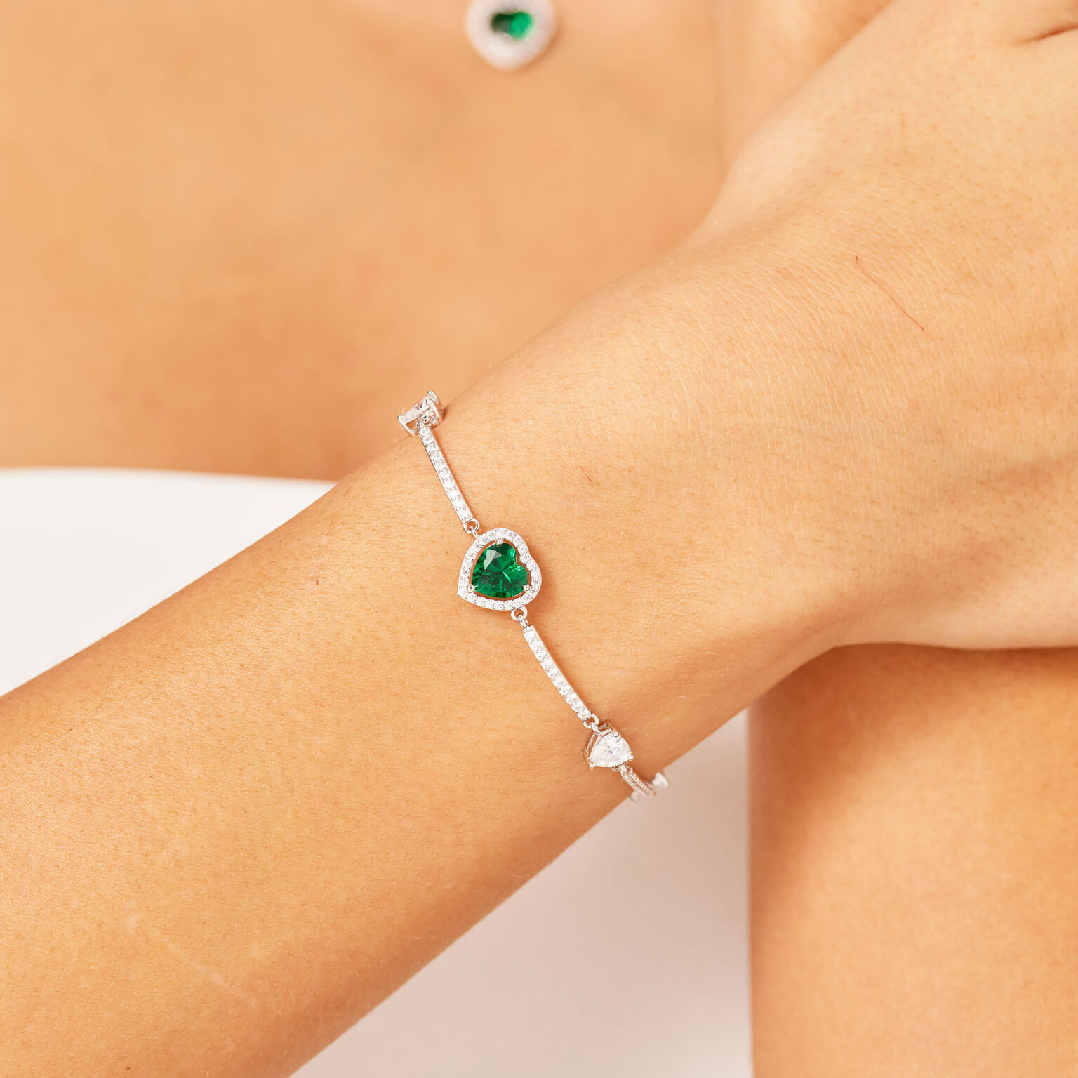 Bracciale Semirigido Con Cuori Emerald Brosway Fancy | FLG145 - immagine 2